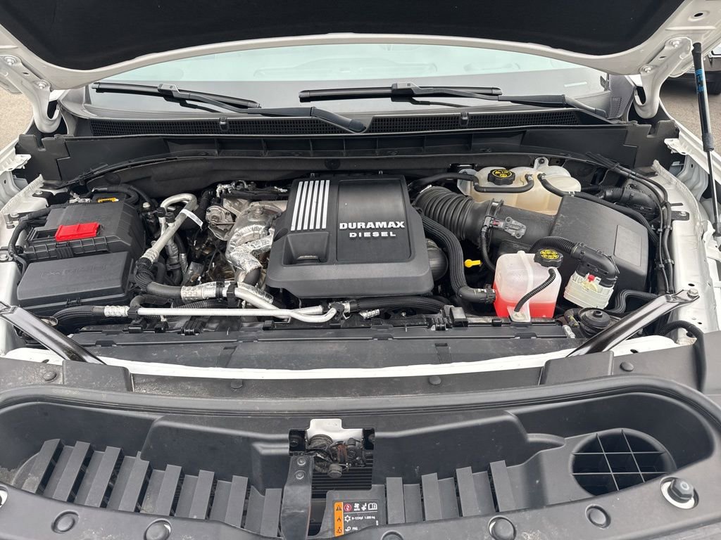 Used 2023 GMC Yukon SLT w/ SLT Premium Package image 36