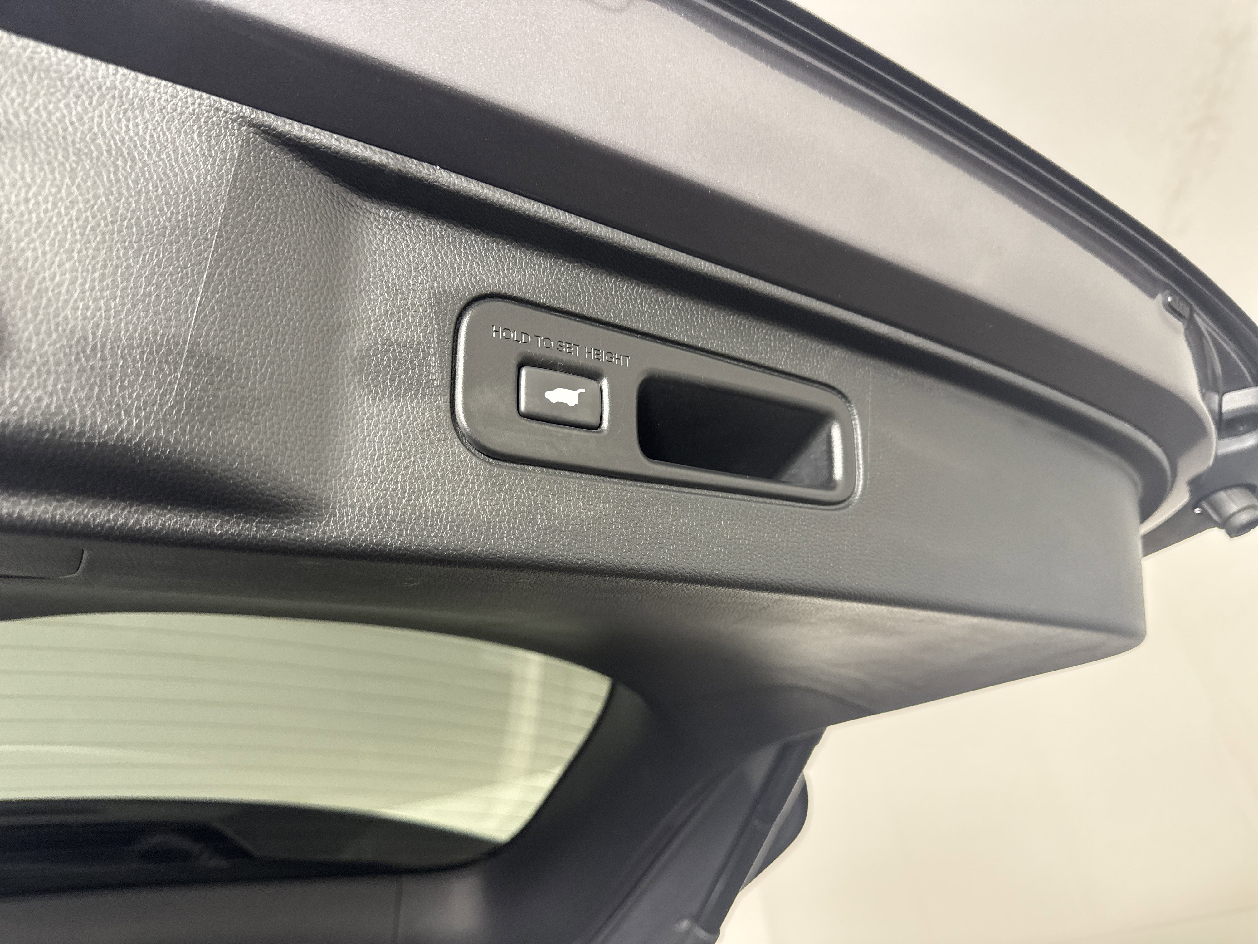 Certified 2024 Honda Pilot Touring image 17