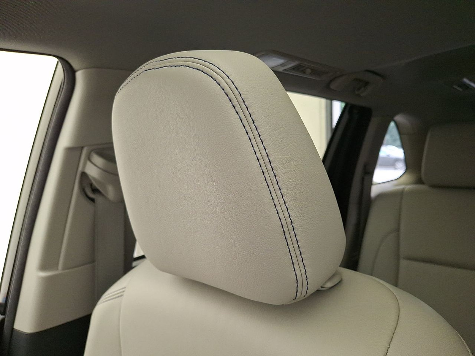 Used 2015 Toyota Highlander XLE AWD/4WD image 24