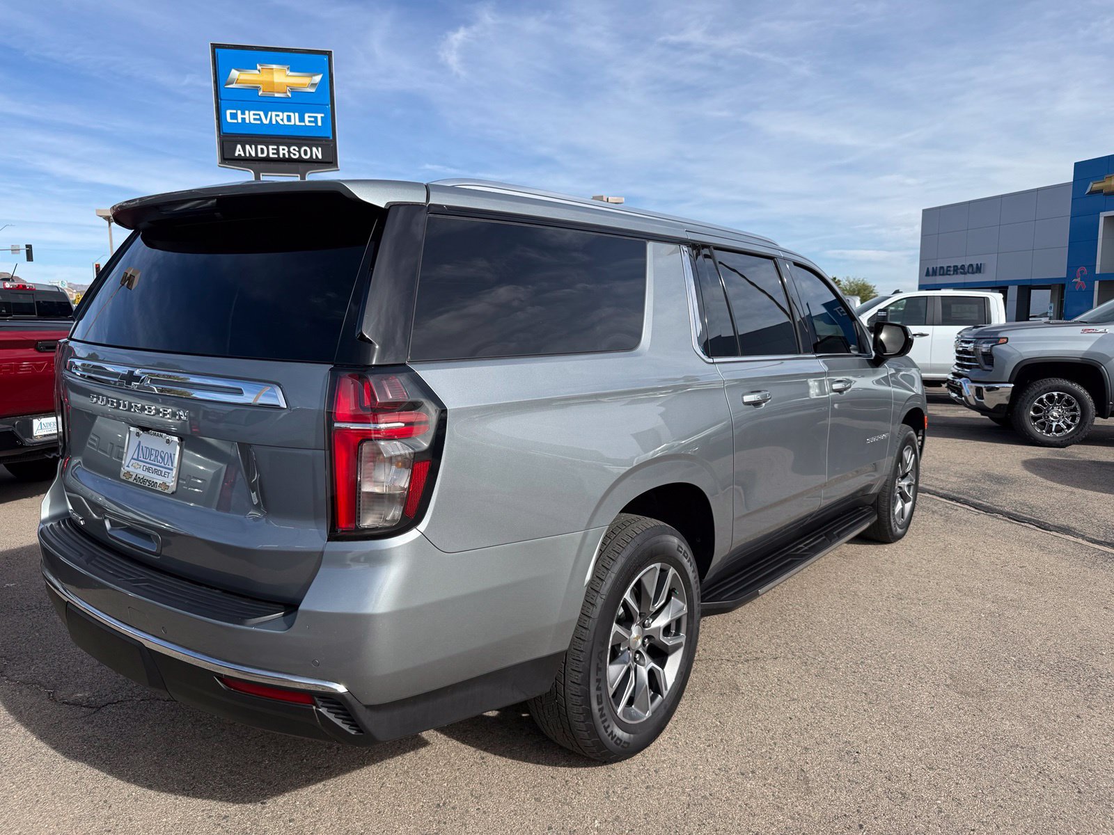 Used 2024 Chevrolet Suburban LS w/ Driver Alert Package RWD image 6