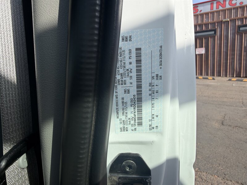 Used 2024 Ford E-450 and Econoline 450 Super Duty w/ Driver's Safety Package RWD image 16
