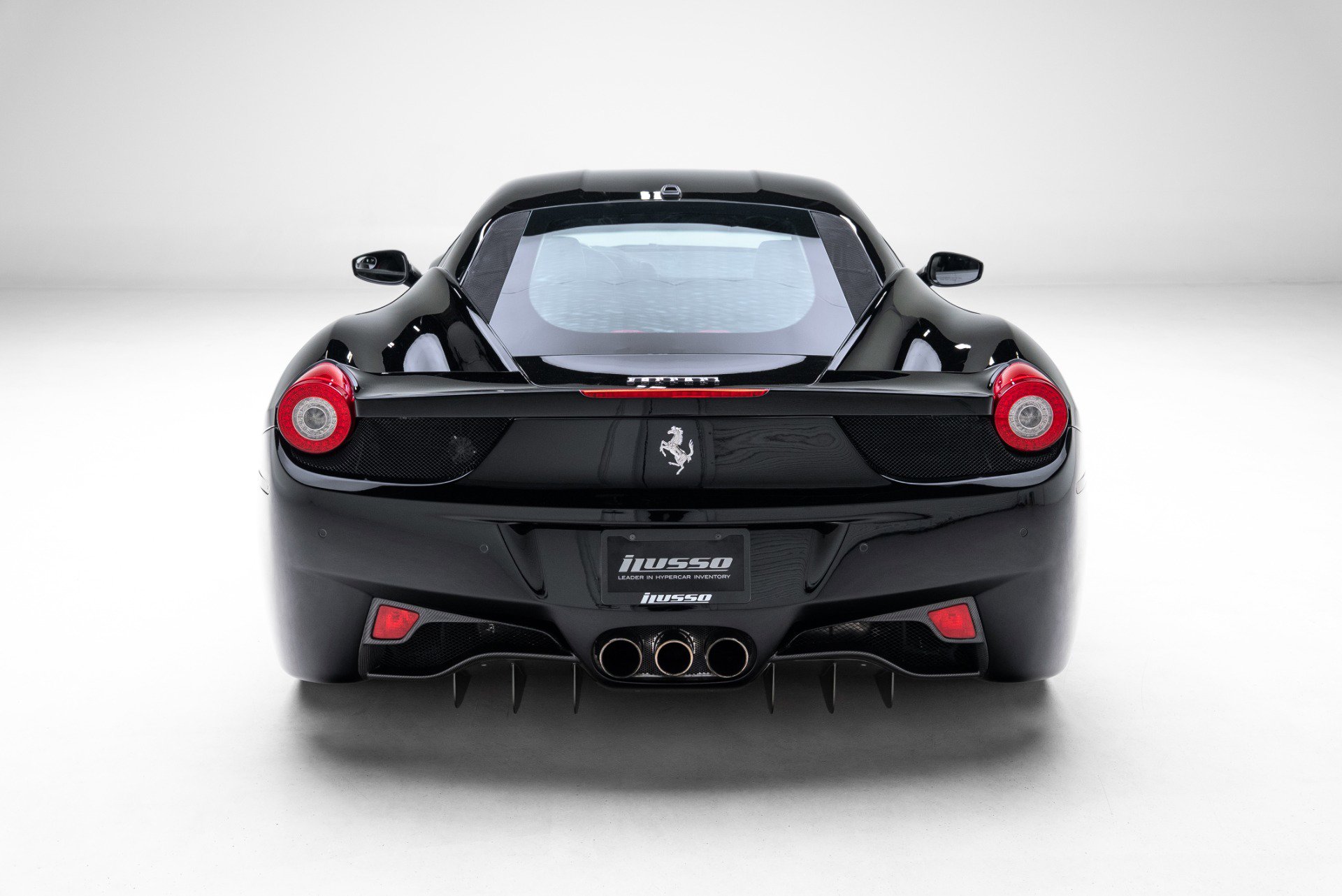 Used 2010 Ferrari 458 Italia Coupe image 5
