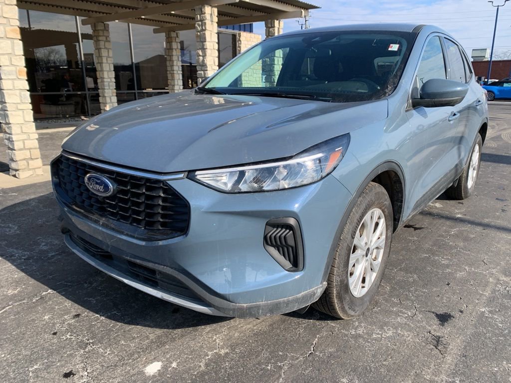 Used 2024 Ford Escape Active w/ Tech Pack #2 AWD/4WD image 7