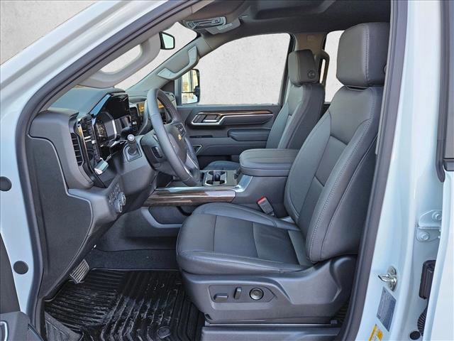 New 2026 Chevrolet Silverado 3500 LT w/ Texas Edition image 15