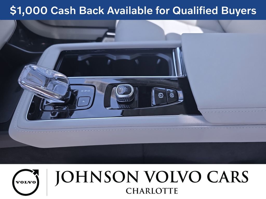 New 2026 Volvo XC90 T8 Ultra w/ Protection Package Premier AWD/4WD image 28