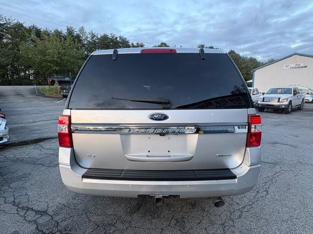Used 2017 Ford Expedition EL XLT w/ Equipment Group 202A RWD image 4