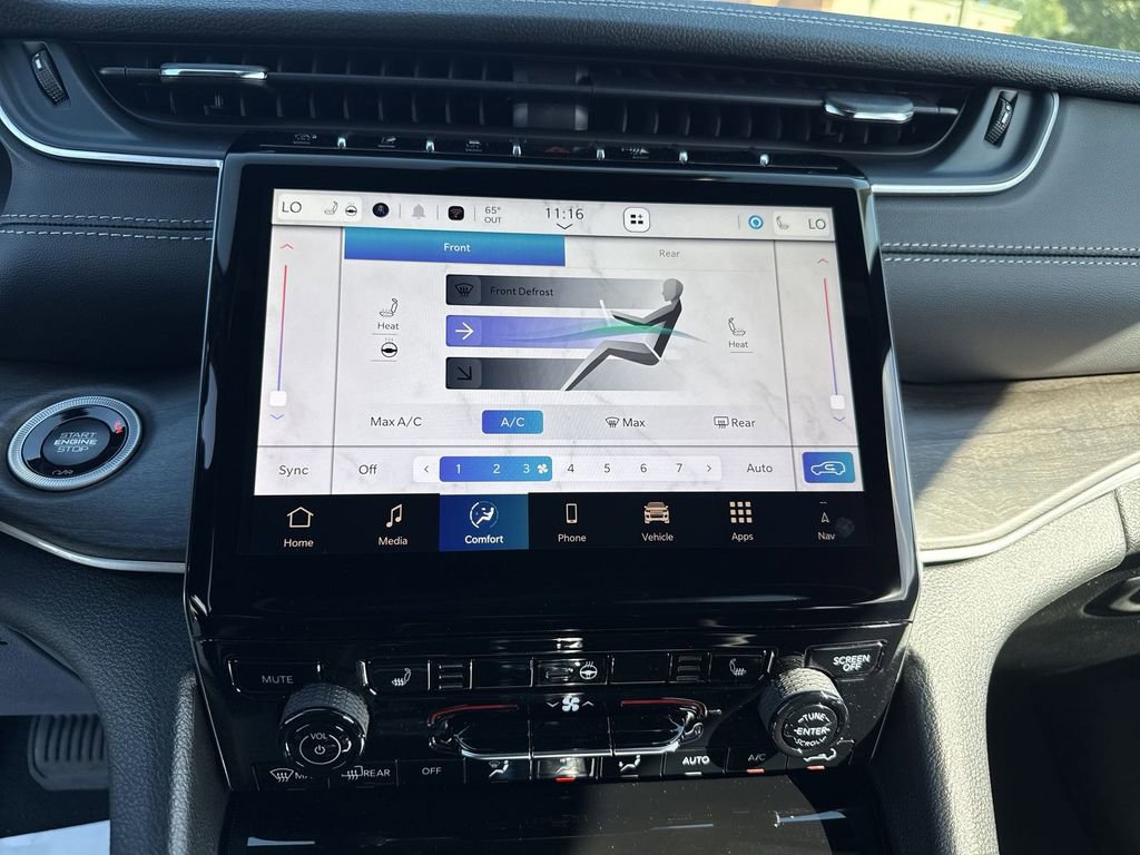 New 2025 Jeep Grand Cherokee L Limited w/ Trailer Tow Package image 23