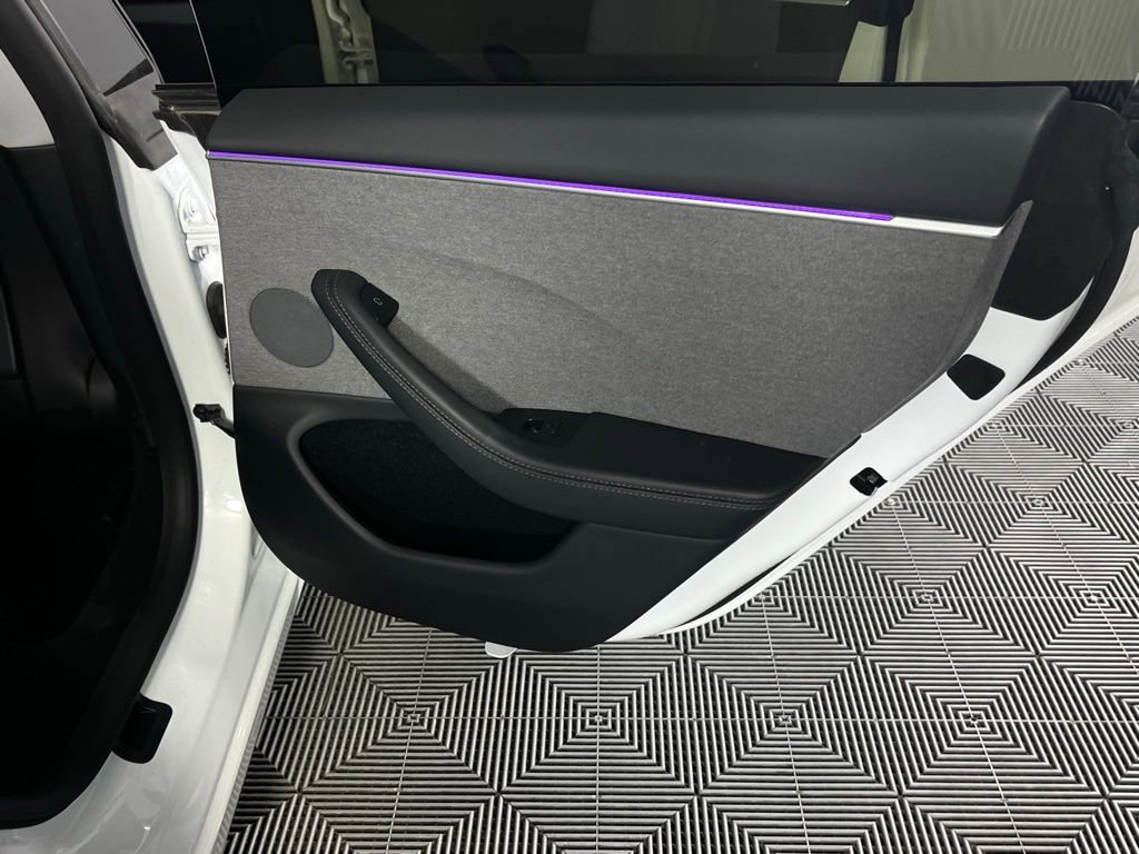 Used 2025 Tesla Model 3 Long Range image 31