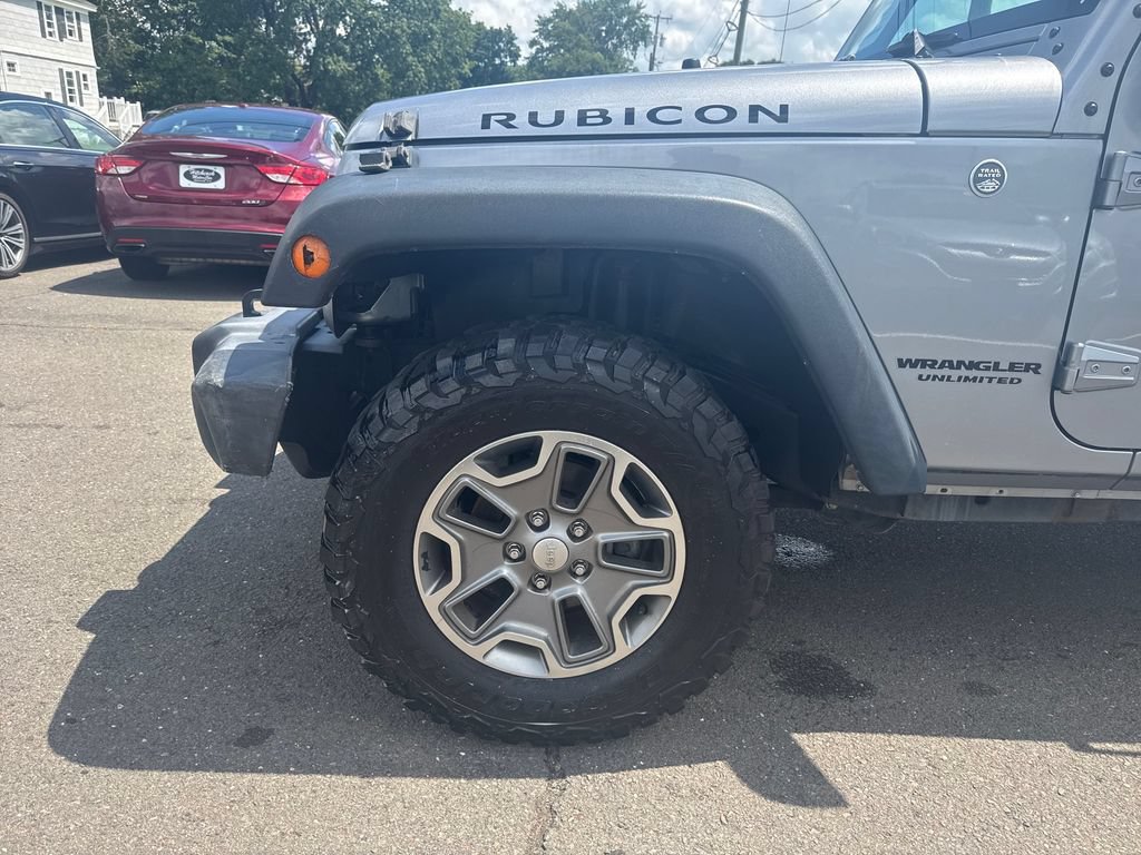 Used 2017 Jeep Wrangler Unlimited Rubicon w/ Connectivity Group AWD/4WD image 27