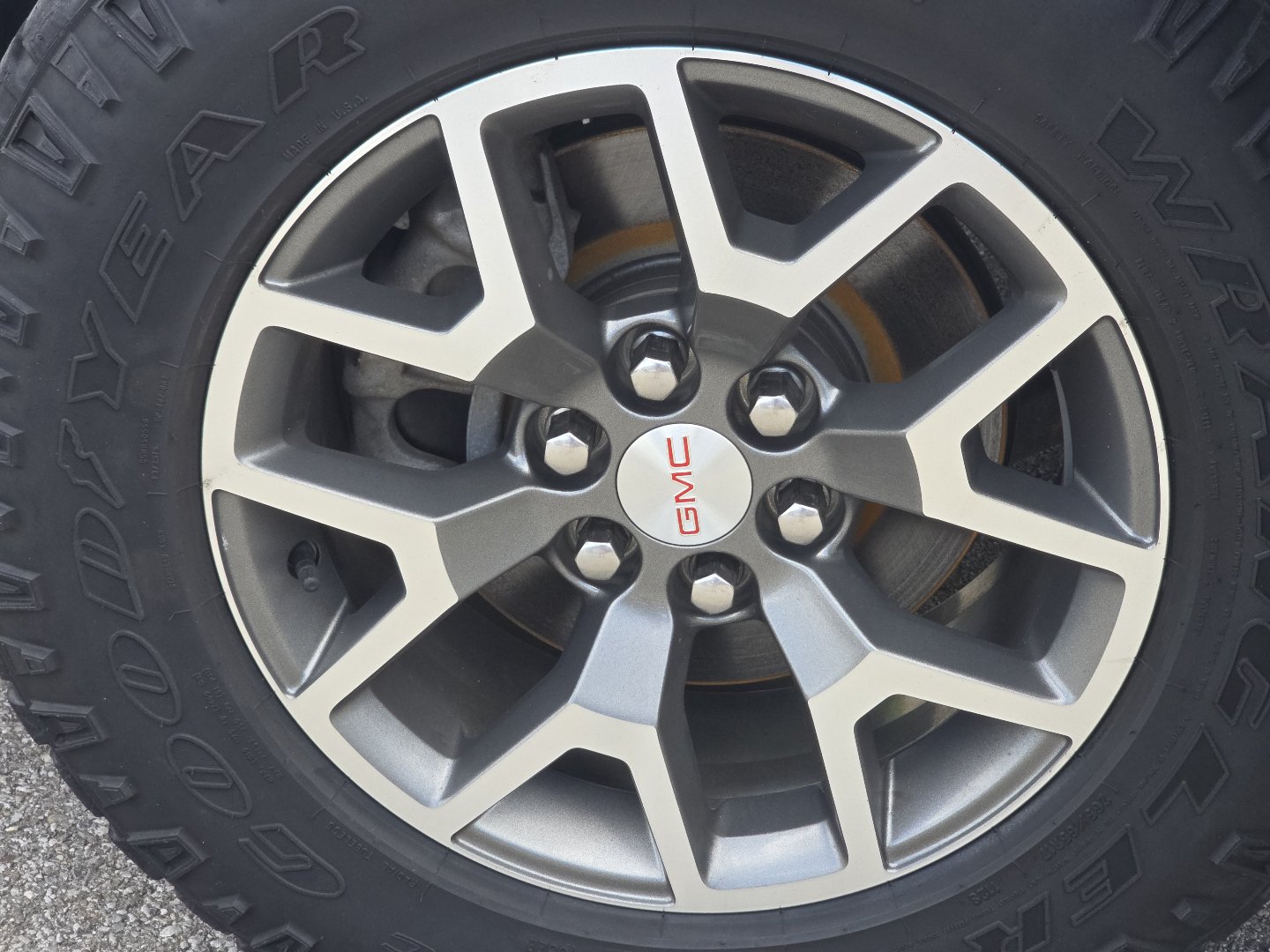 Used 2022 GMC Canyon AT4 w/ Trailering Package AWD/4WD image 8