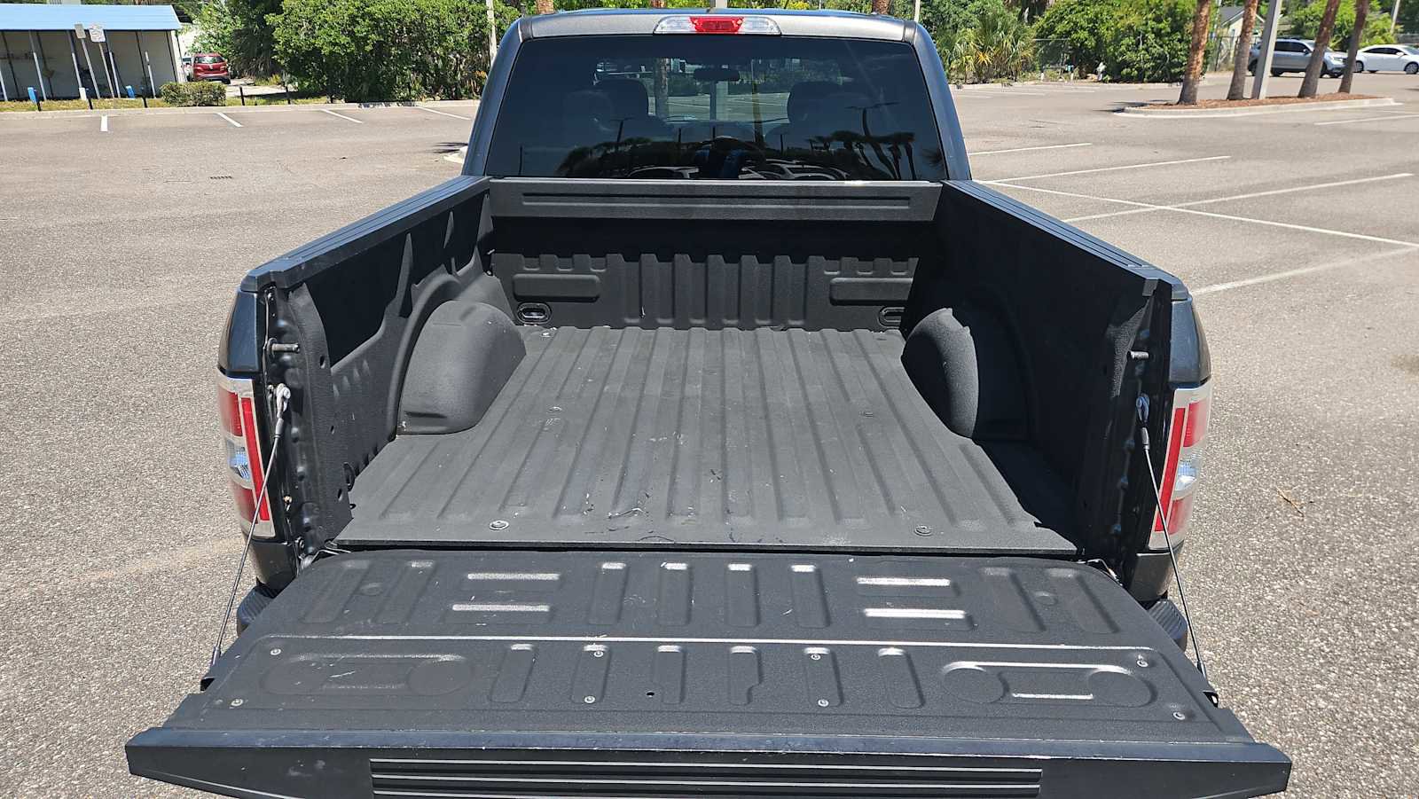 Used 2018 Ford F150 XLT image 20