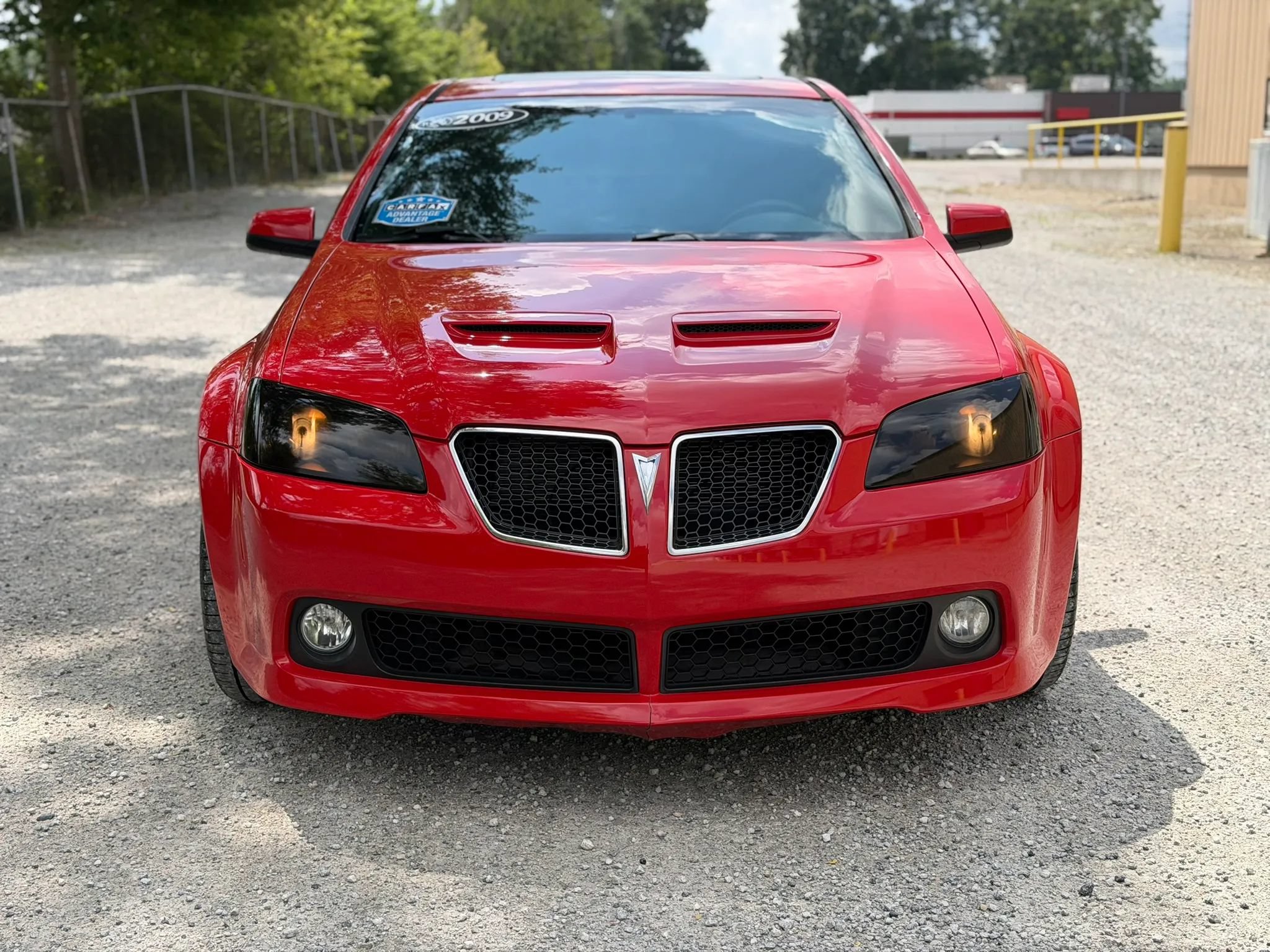 Used 2009 Pontiac G8 GT w/ Premium Package RWD image 2