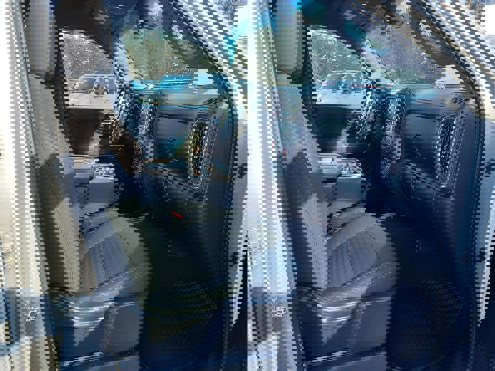 Used 2021 Chevrolet Silverado 1500 RST image 17