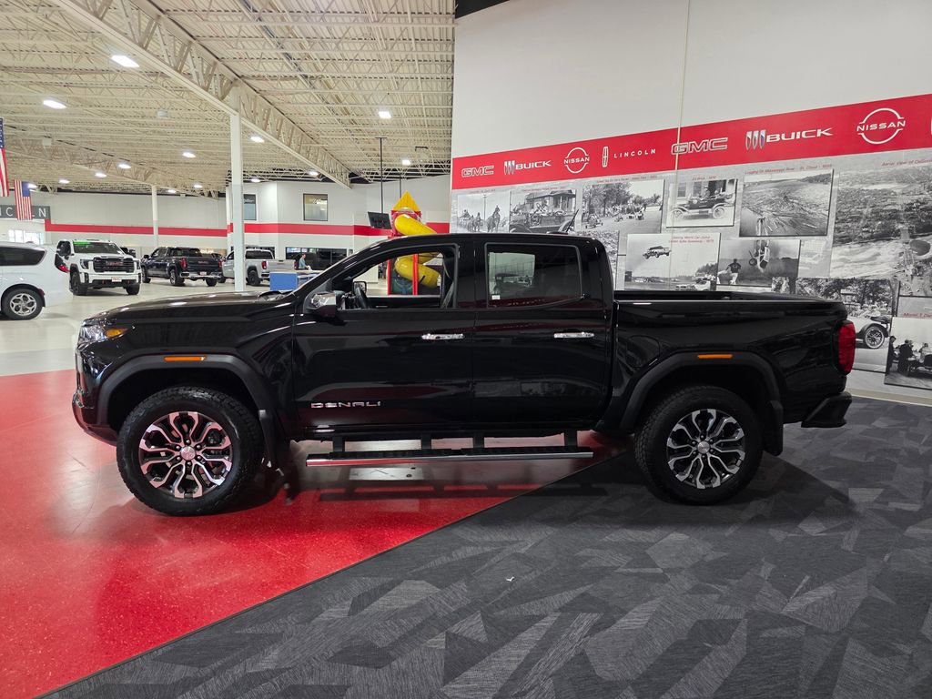 Certified 2024 GMC Canyon Denali AWD/4WD image 8
