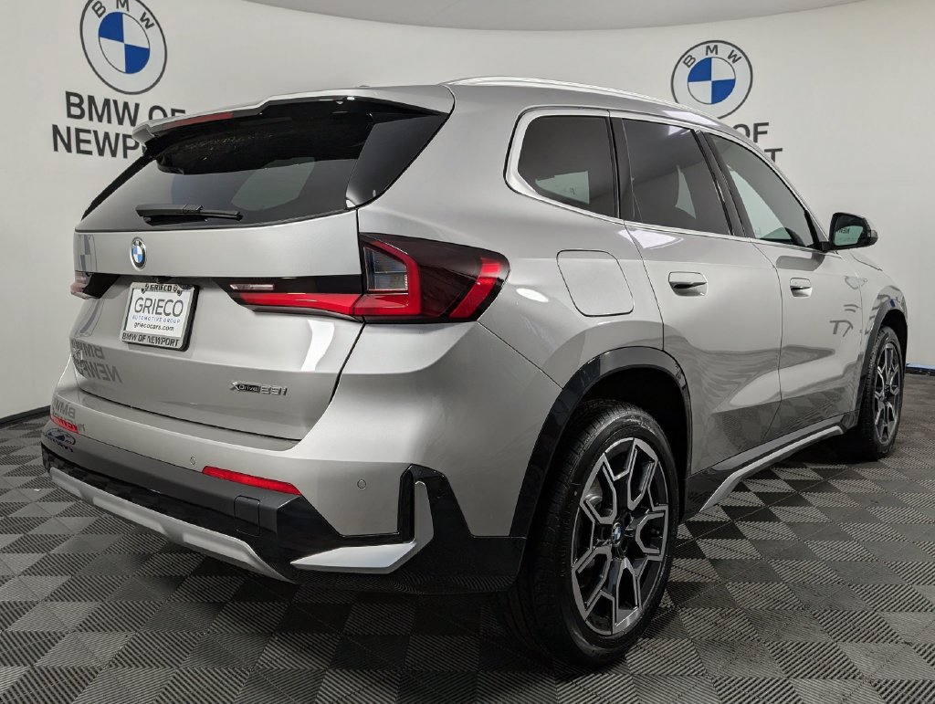 New 2026 BMW X1 xDrive28i w/ Convenience Package AWD/4WD image 6