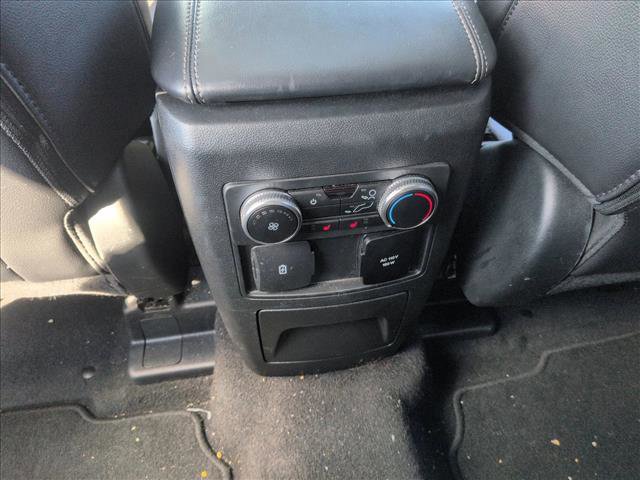 Used 2022 Ford Explorer Limited image 14