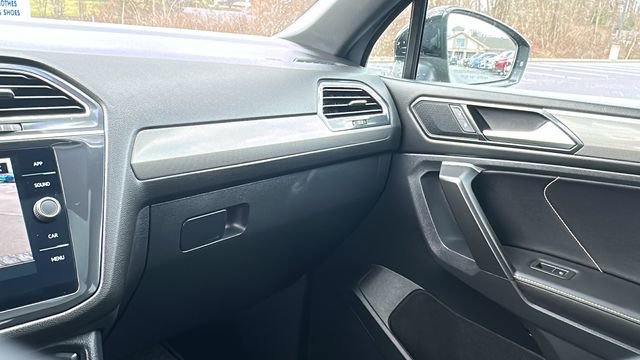Used 2024 Volkswagen Tiguan SE R-Line image 20