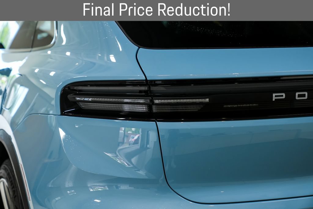 Used 2025 Porsche Macan 4S Electric AWD/4WD image 11