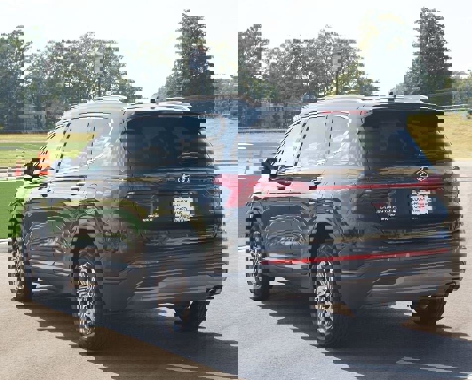 Used 2023 Hyundai Santa Fe SEL image 15