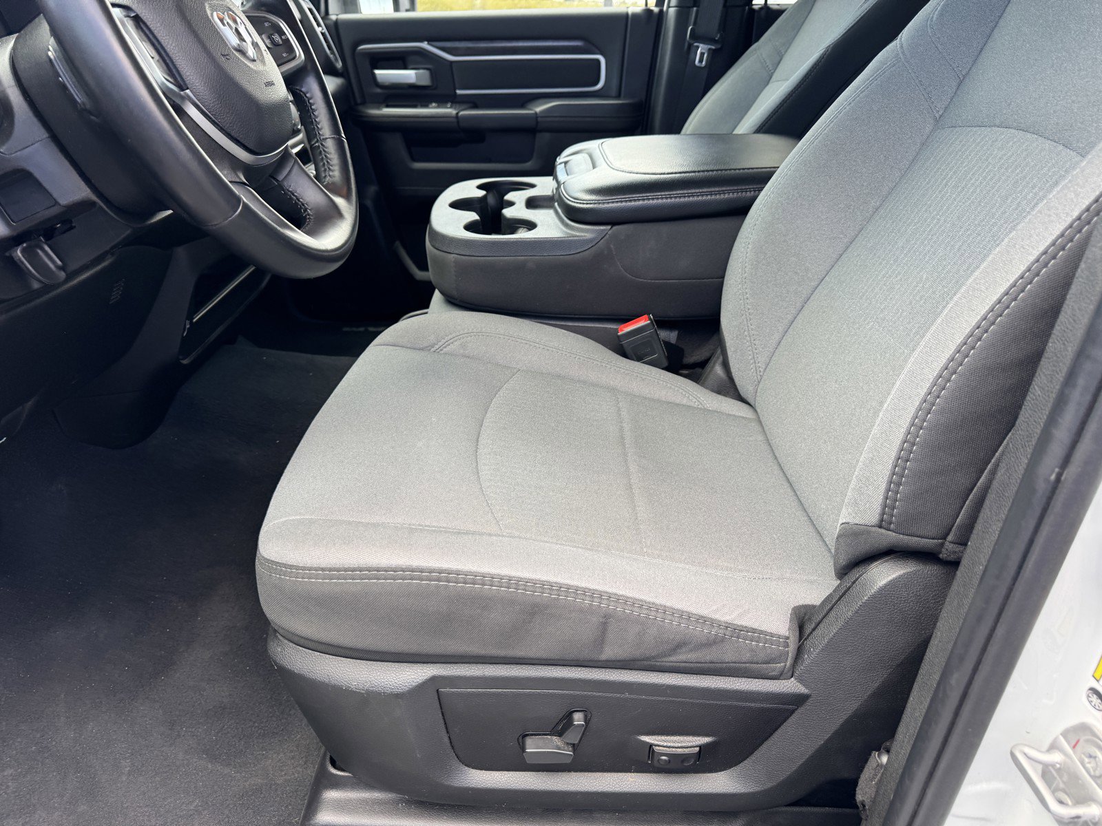 Used 2024 RAM 2500 Big Horn image 19