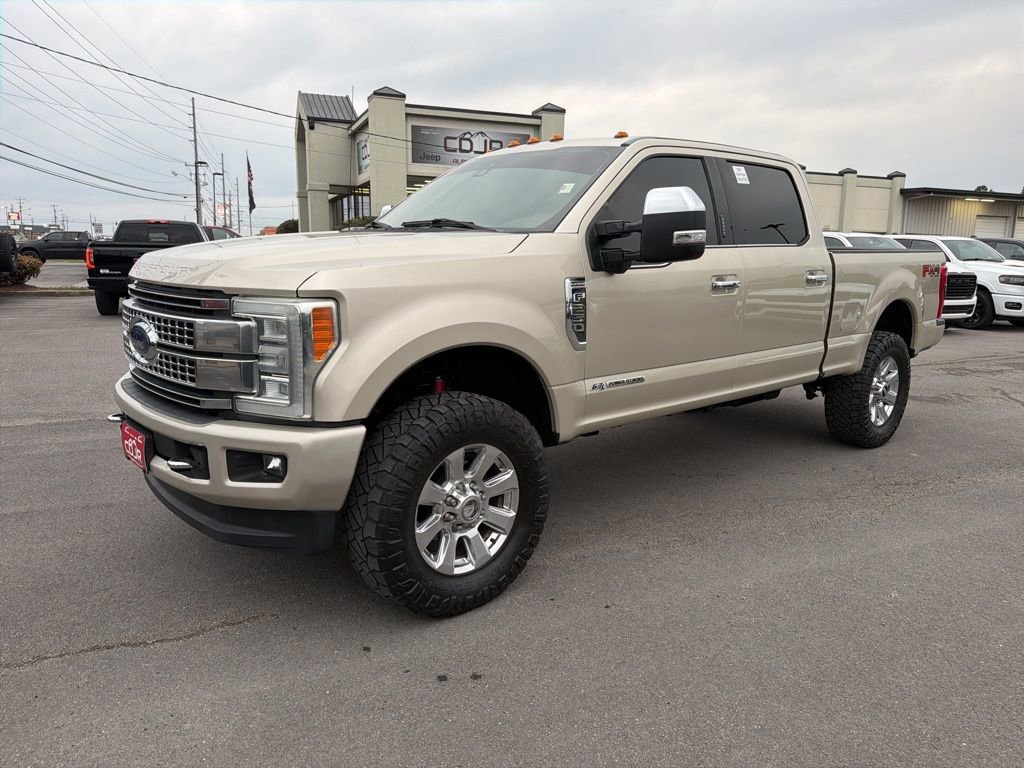 Used 2017 Ford F250 Platinum w/ Platinum Ultimate Package AWD/4WD image 2