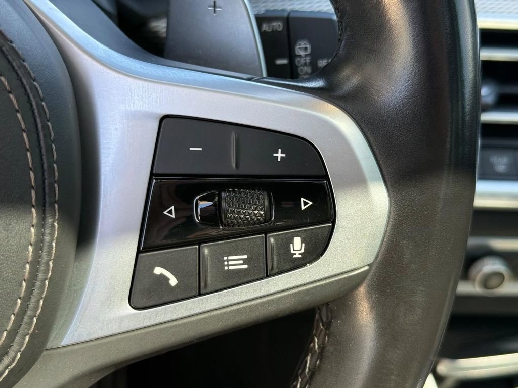 Used 2022 BMW X5 xDrive40i w/ M Sport Package AWD/4WD image 18