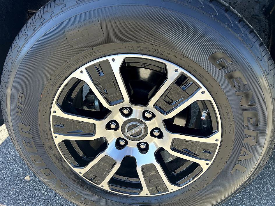 Used 2024 Nissan Titan SV w/ Accessory Utility Package image 11