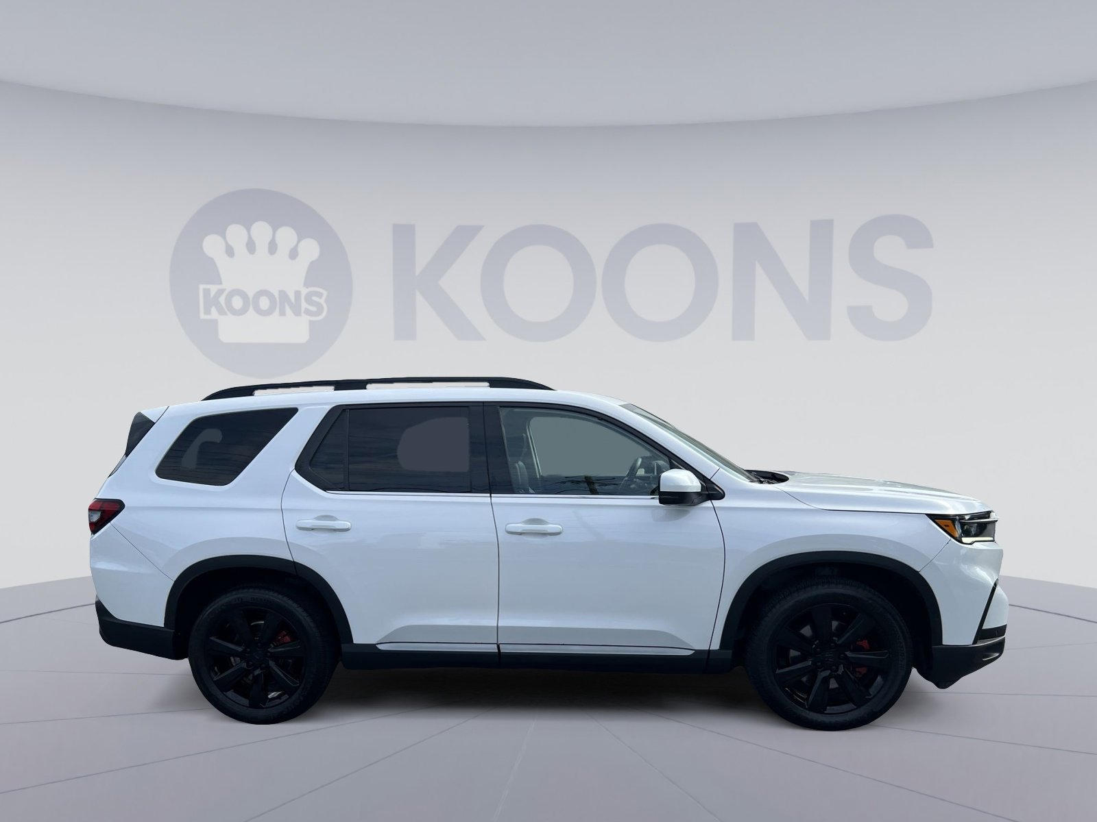 Used 2023 Honda Pilot Touring image 8