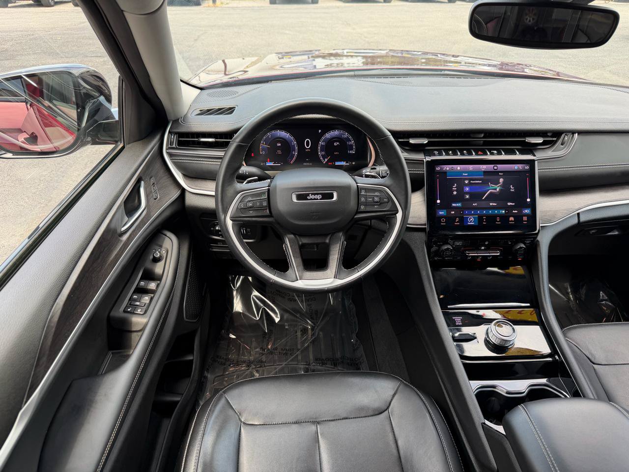 Used 2021 Jeep Grand Cherokee L Limited AWD/4WD image 16