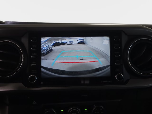 Used 2020 Toyota Tacoma SR5 RWD image 24