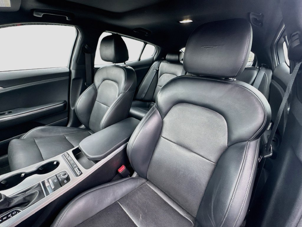 Used 2019 Kia Stinger GT1 AWD/4WD image 21