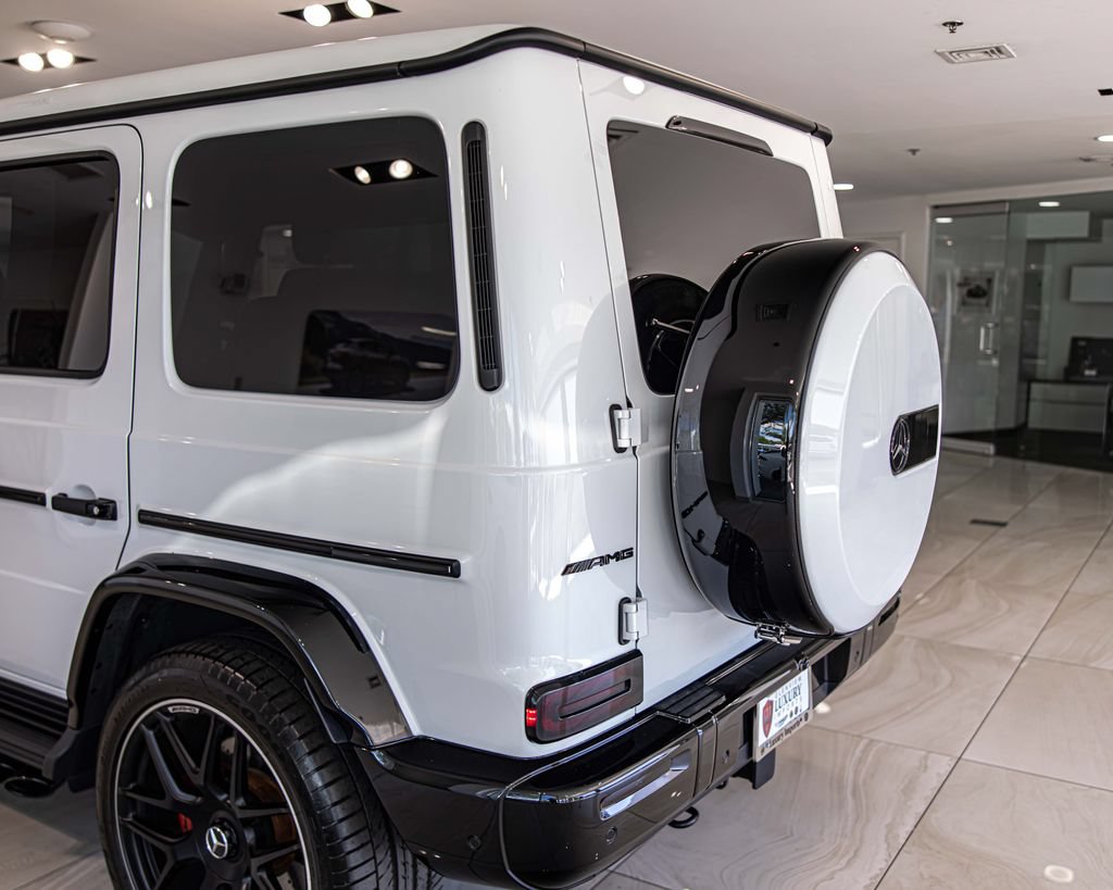 Used 2025 Mercedes-Benz G 63 AMG 4MATIC image 14