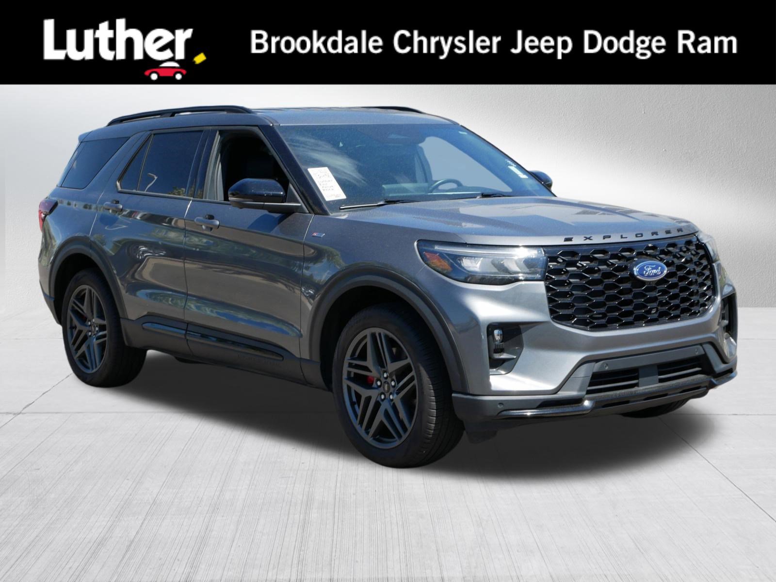 Used 2025 Ford Explorer ST-Line w/ ST-Line Street Pack AWD/4WD video 1