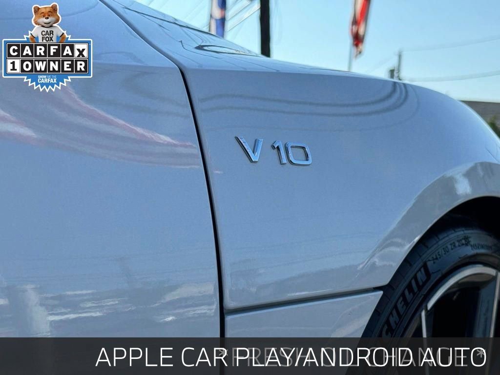 Used 2022 Audi R8 V10 w/ Carbon Exterior Package image 14