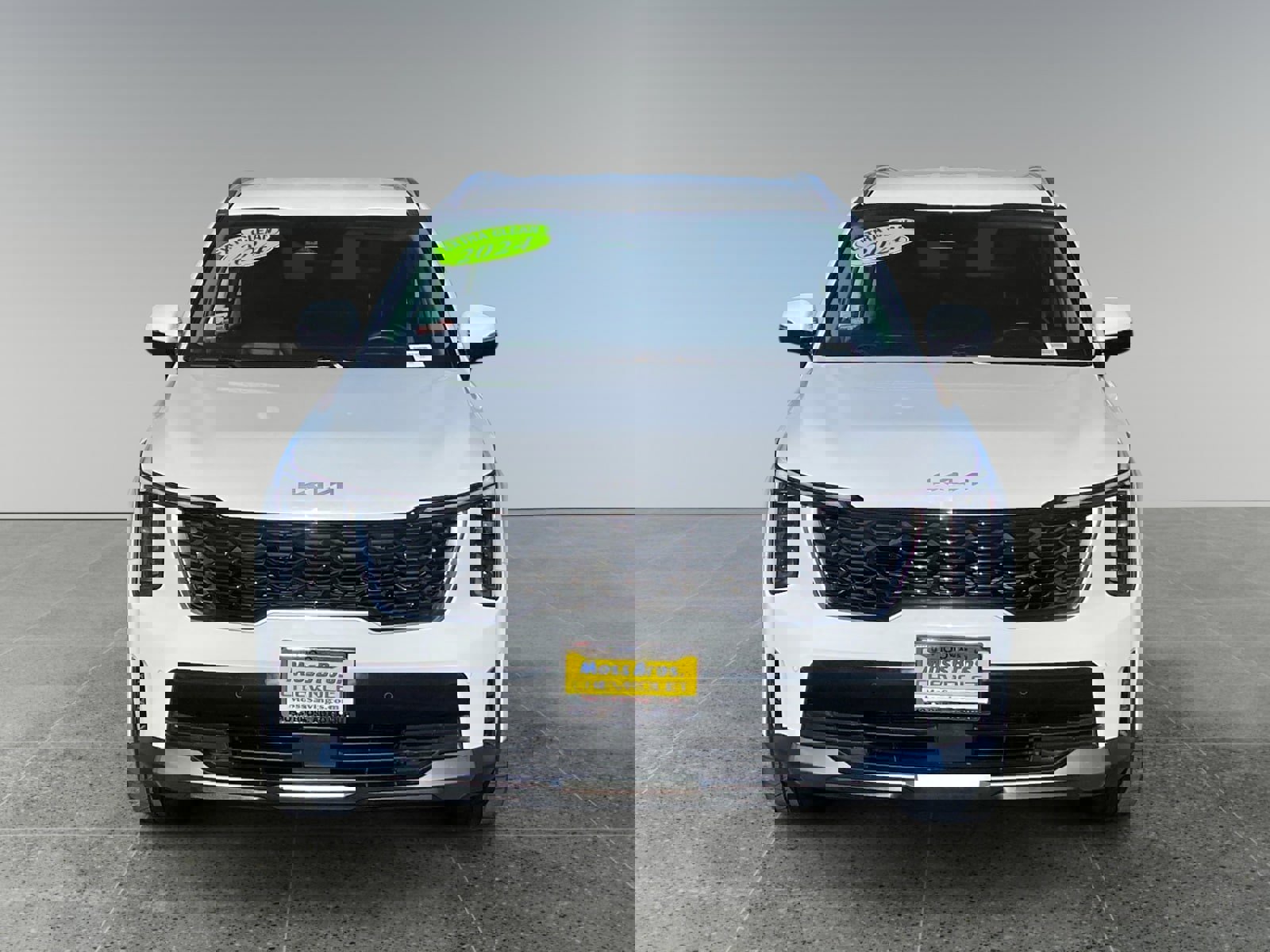 Used 2024 Kia Sorento S image 8