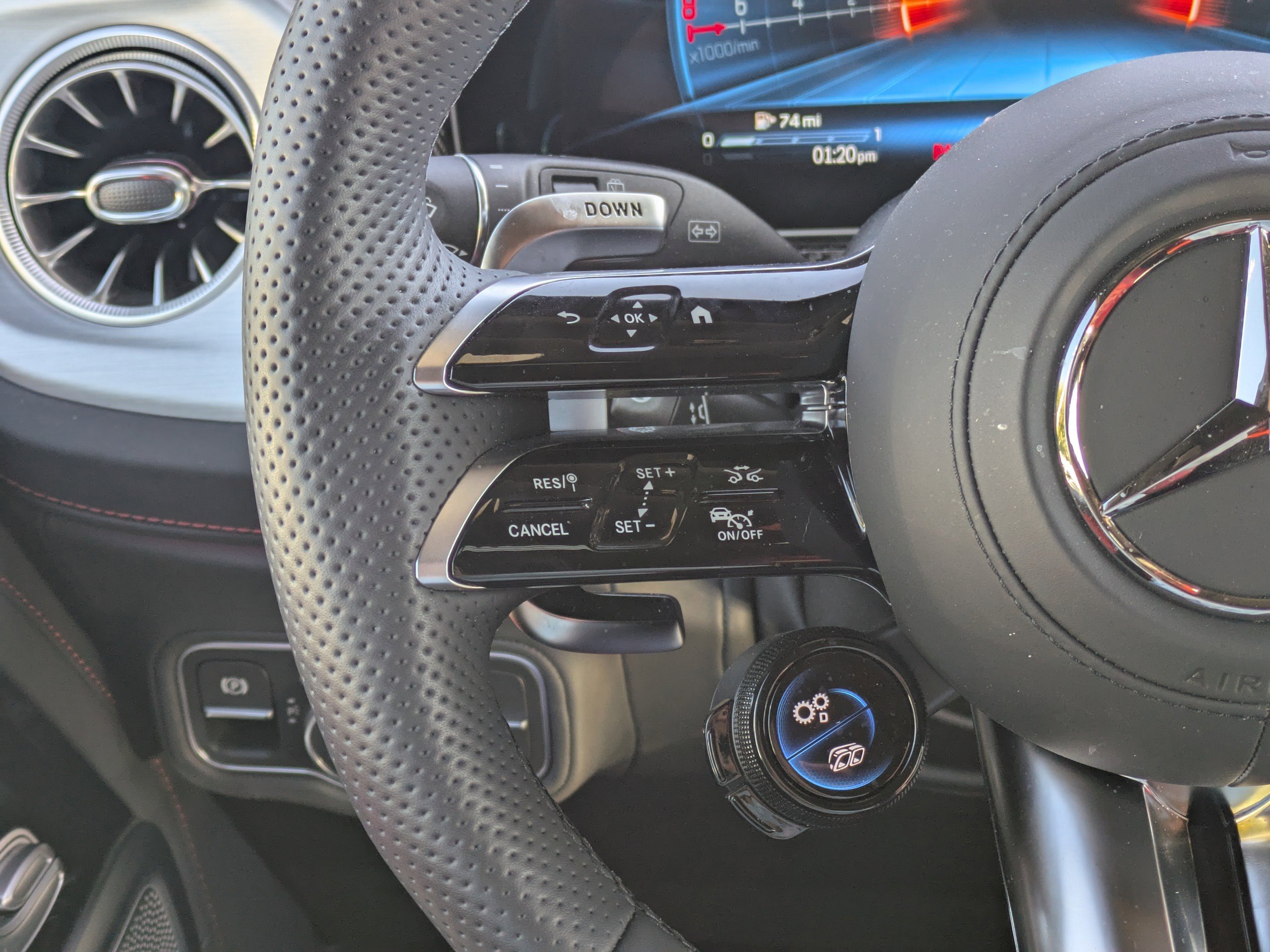 Used 2025 Mercedes-Benz G 63 AMG 4MATIC image 18