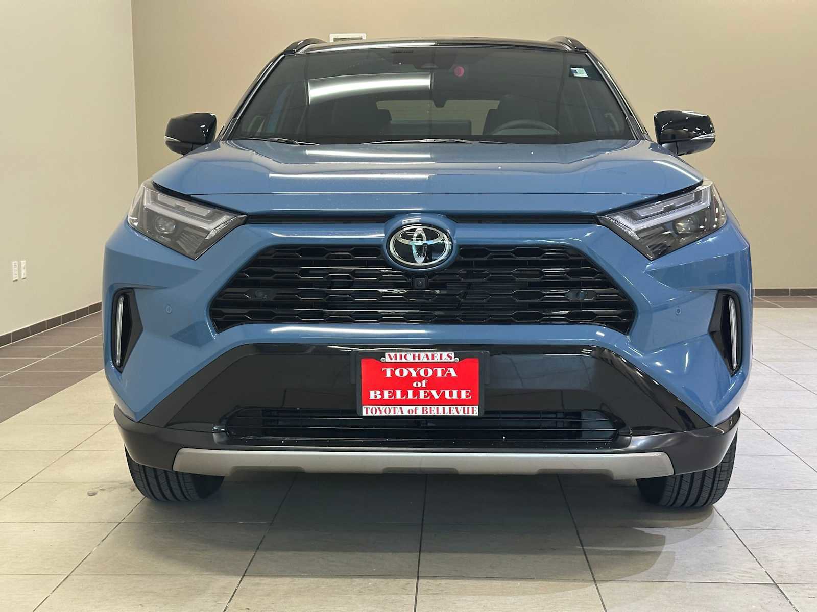 Certified 2025 Toyota RAV4 XSE image 6