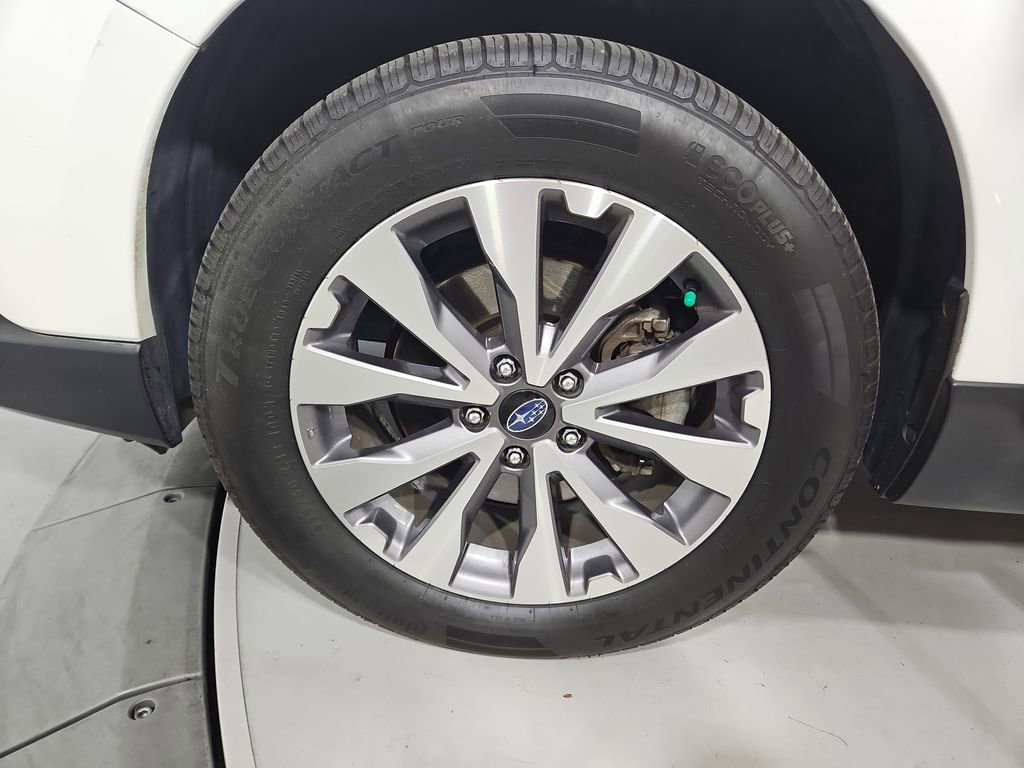 Used 2019 Subaru Outback 2.5i Touring AWD/4WD image 28