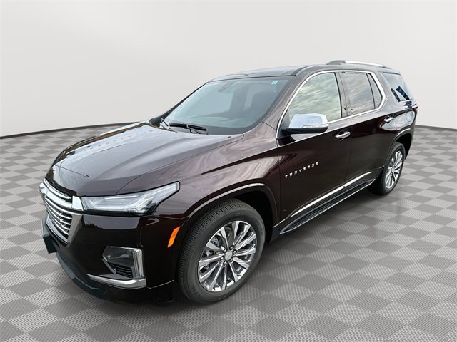 Certified 2022 Chevrolet Traverse Premier w/ LPO, Floor Liner Package image 1