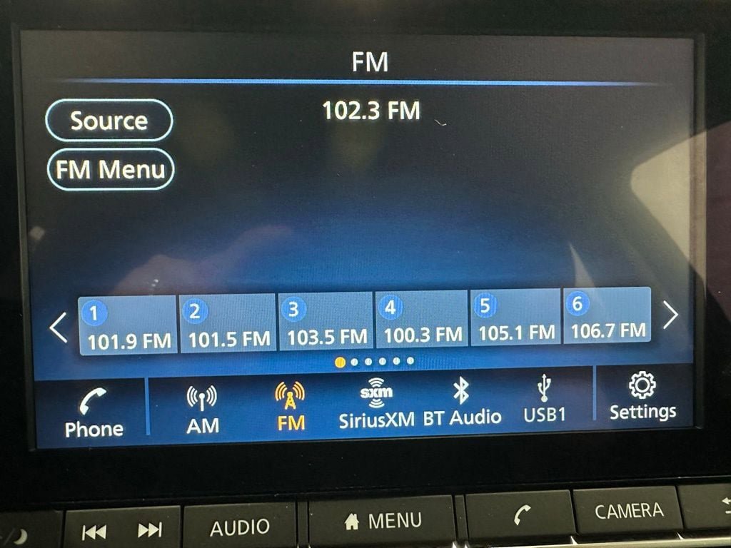 Used 2025 Nissan Sentra SV FWD image 26