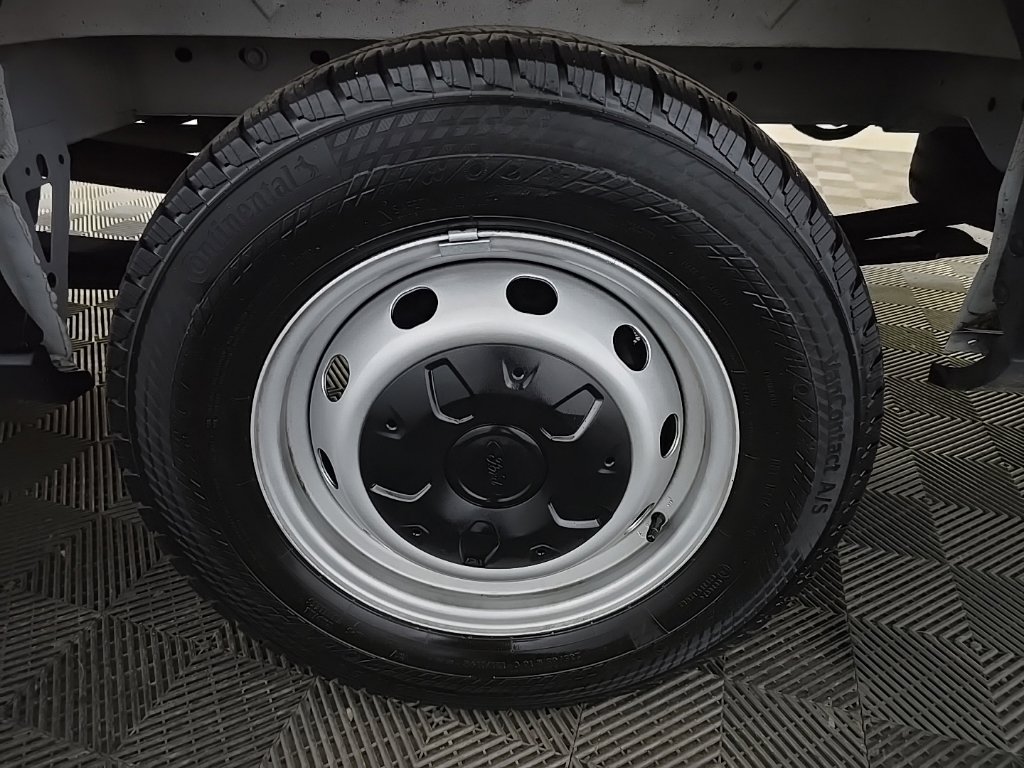 Used 2025 Ford Transit 250 148 High Roof Extended w/ Load Area Protection Package RWD image 15