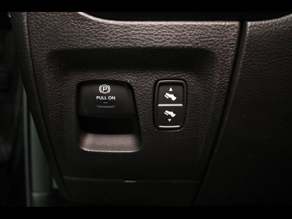 Used 2022 RAM 1500 Big Horn w/ Built-to-serve Edition AWD/4WD image 27