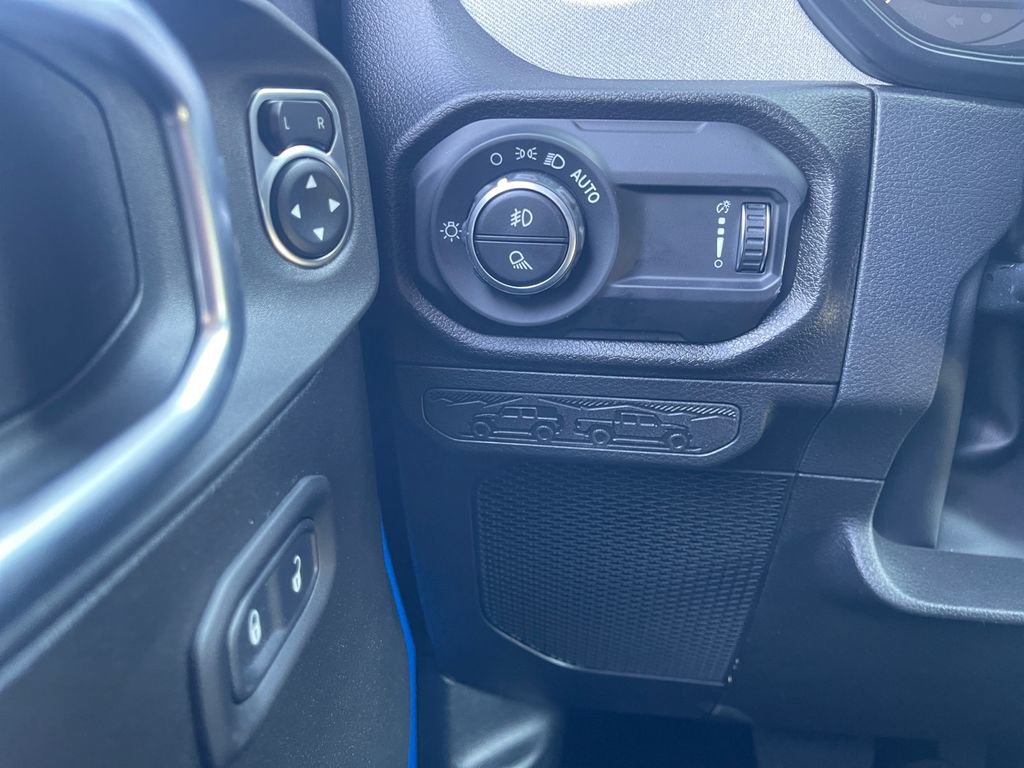 New 2026 Jeep Gladiator Sport AWD/4WD image 19