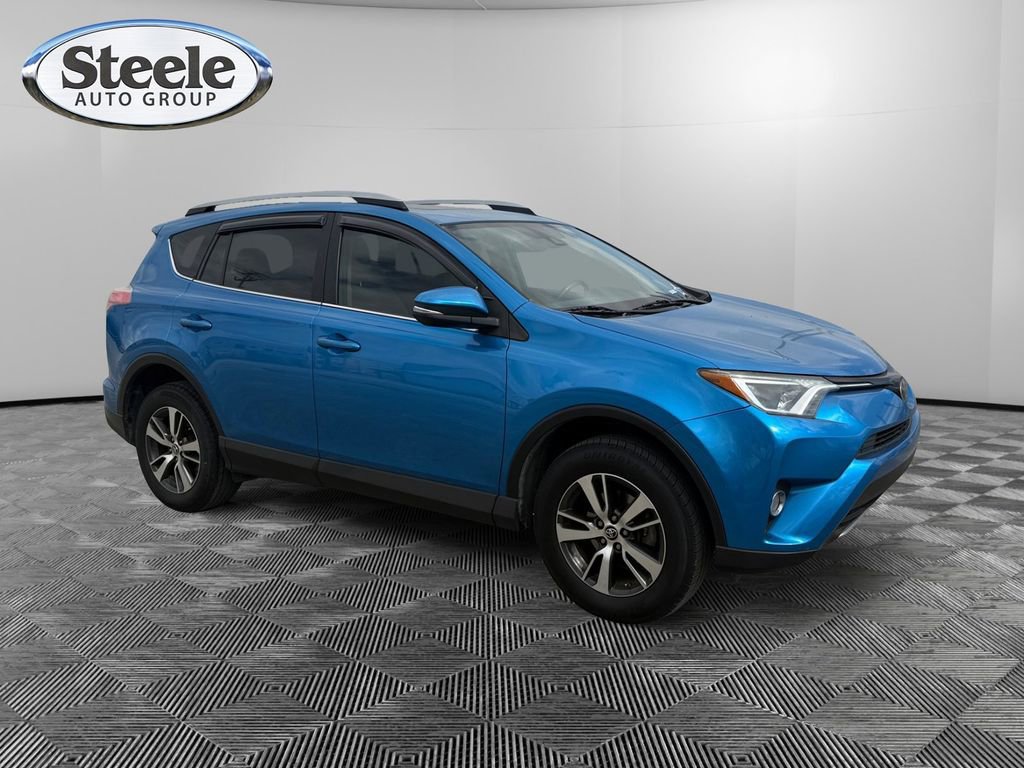 Used 2017 Toyota RAV4 XLE image 7