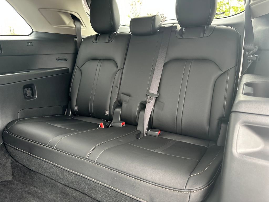 Used 2025 MAZDA CX-90 Plug-In Hybrid w/ Preferred image 15