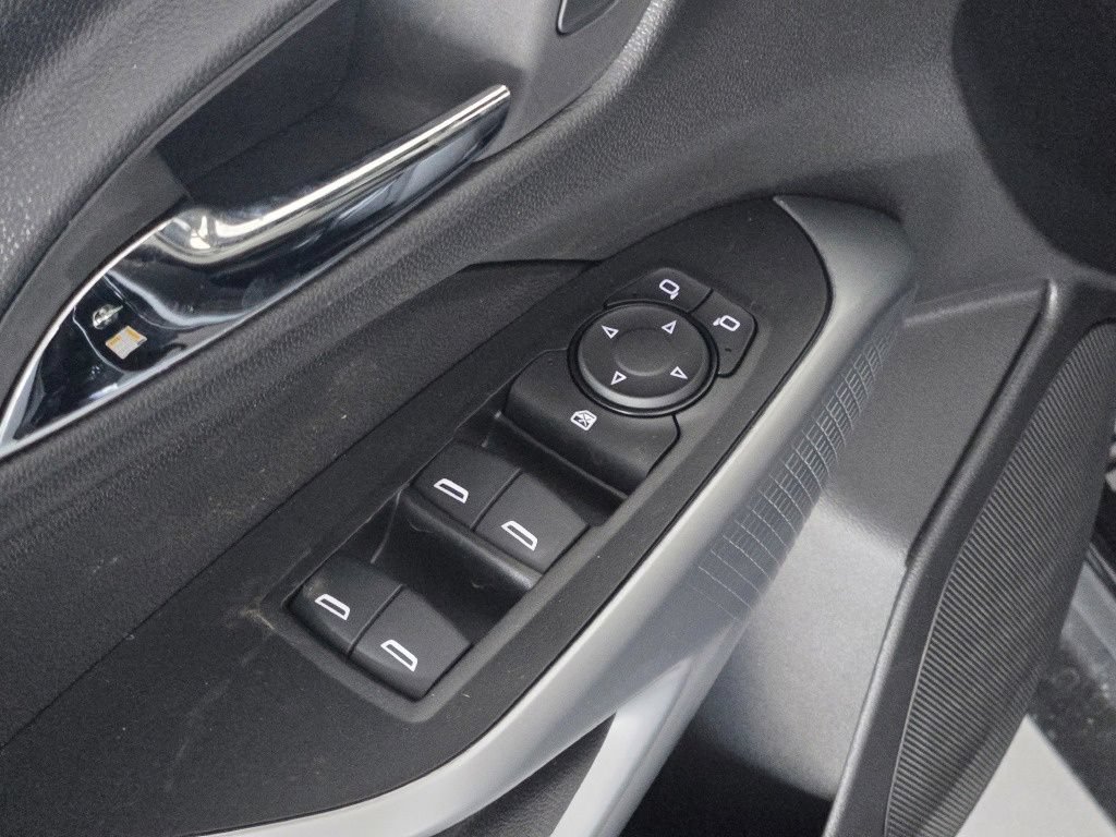 New 2026 Chevrolet Trax RS w/ Driver Confidence Package FWD image 18