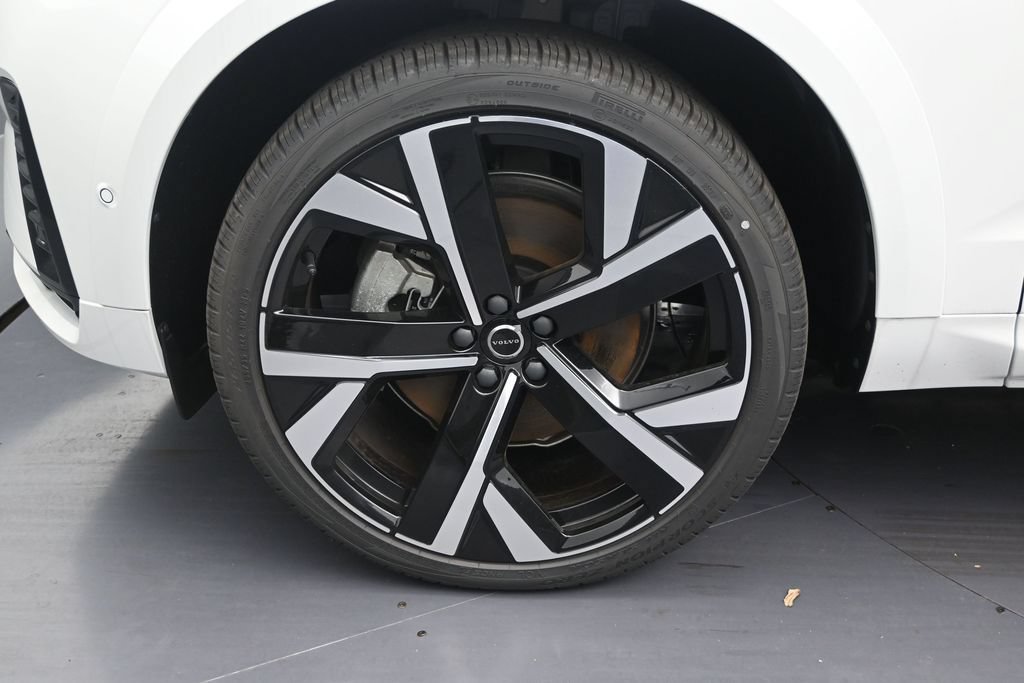 New 2026 Volvo XC60 T8 Ultra AWD/4WD image 9