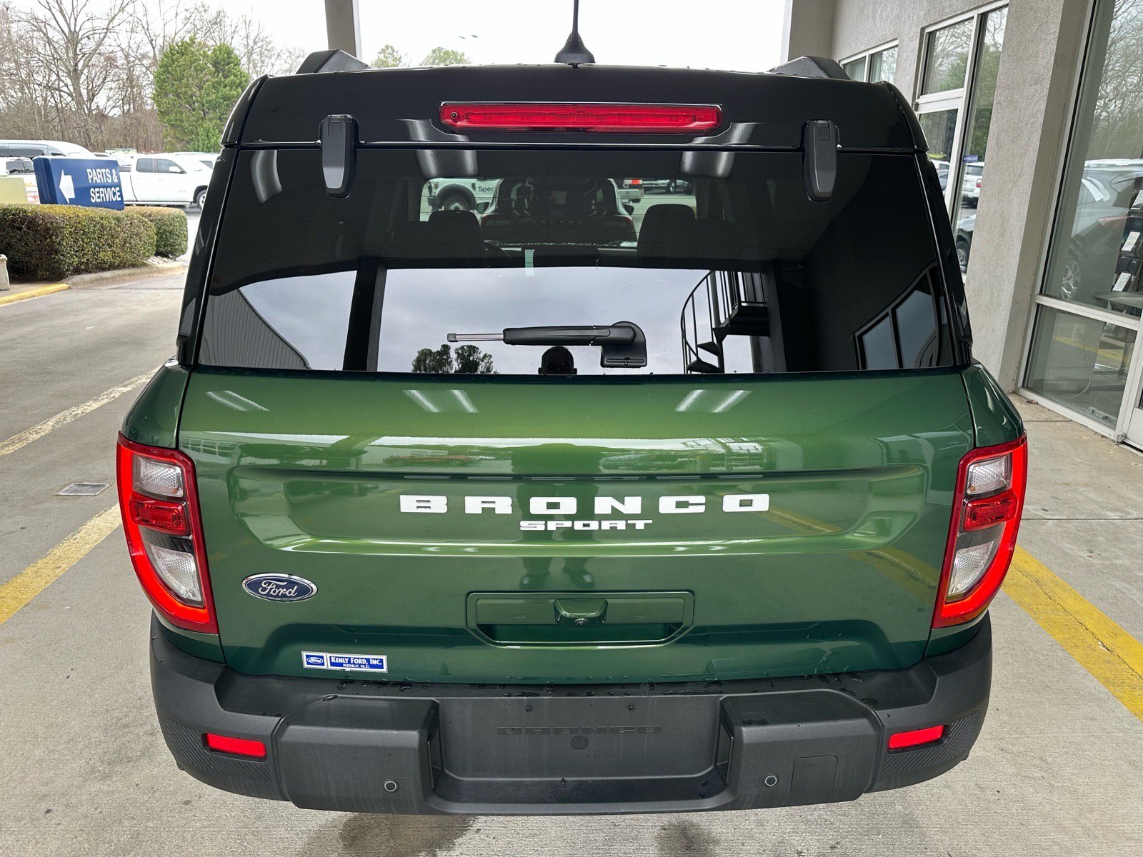 Certified 2025 Ford Bronco Sport Outer Banks w/ Outer Banks Tech Package+ AWD/4WD image 13