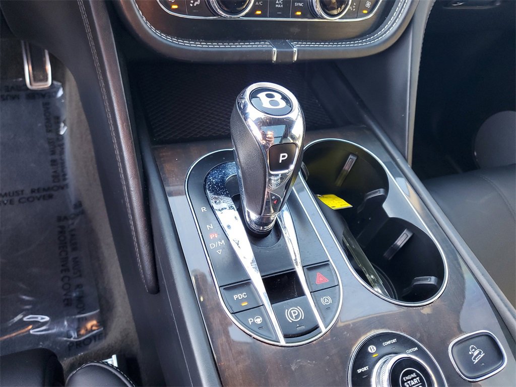 Used 2019 Bentley Bentayga image 33