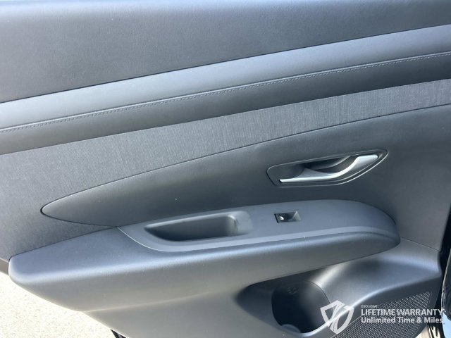 New 2026 Hyundai Tucson SEL FWD image 17